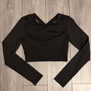 SHEIN Black Long Sleeve Crop Top
